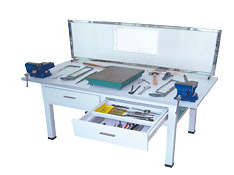 LG-QG01型 鉗工實(shí)驗室設備（2座/組）