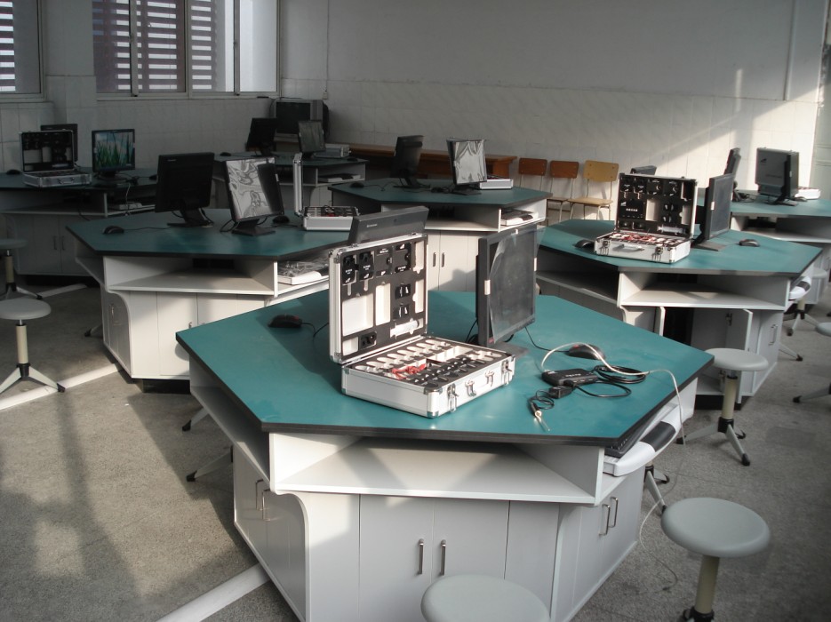 物理數字化探究實(shí)驗室