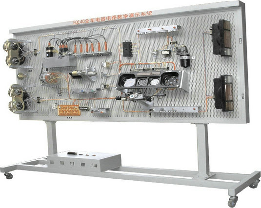 東風(fēng)系列汽車(chē)電路實(shí)訓臺