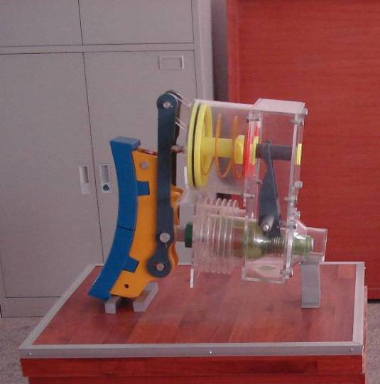 單元制動(dòng)機模型